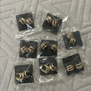 💕5/$15 Set of 8 Elegant Gold triple Hoop Earrings